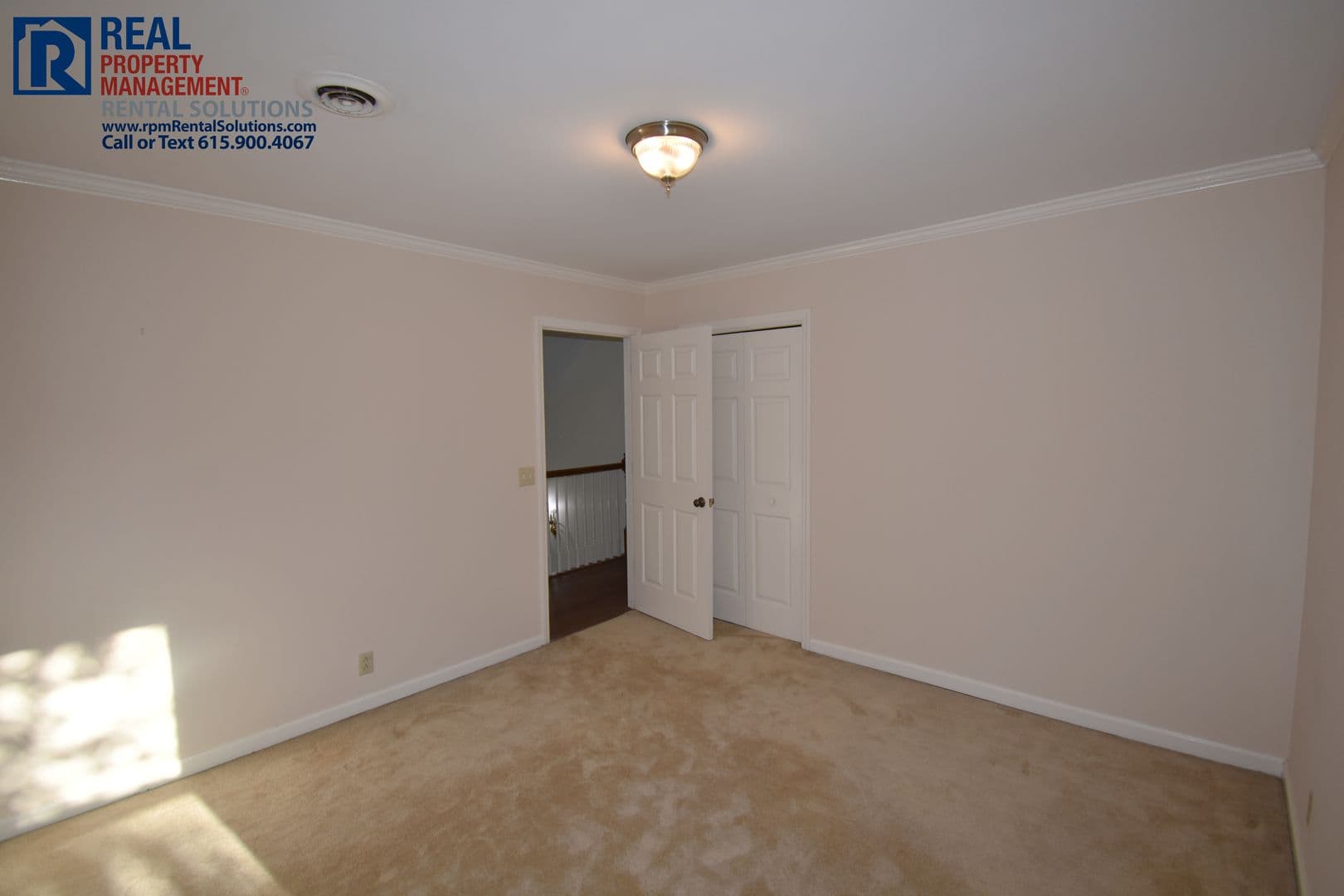 Murfreesboro House: 2307 Londonderry Dr.