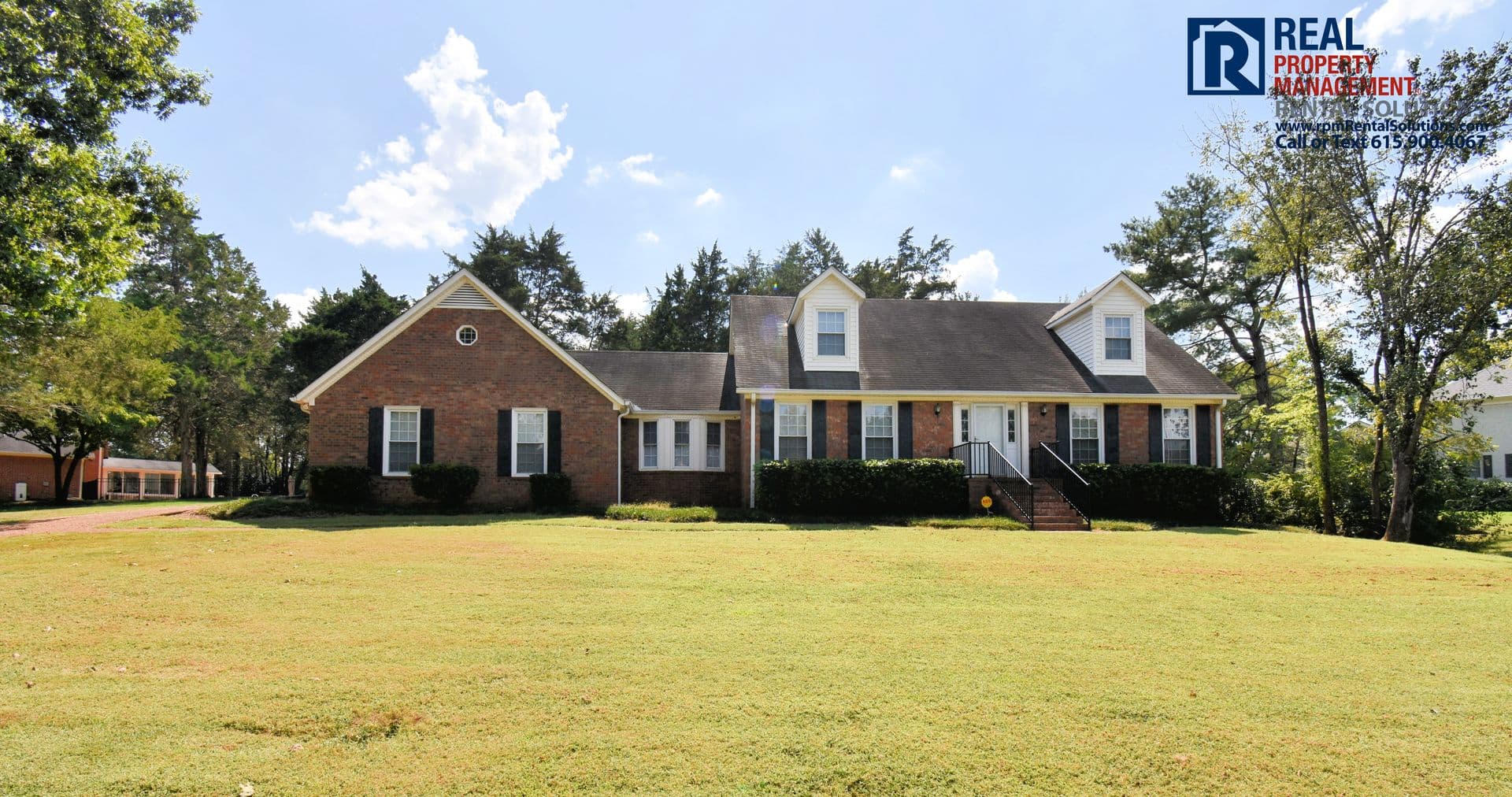 Murfreesboro House: 2107 Londonderry