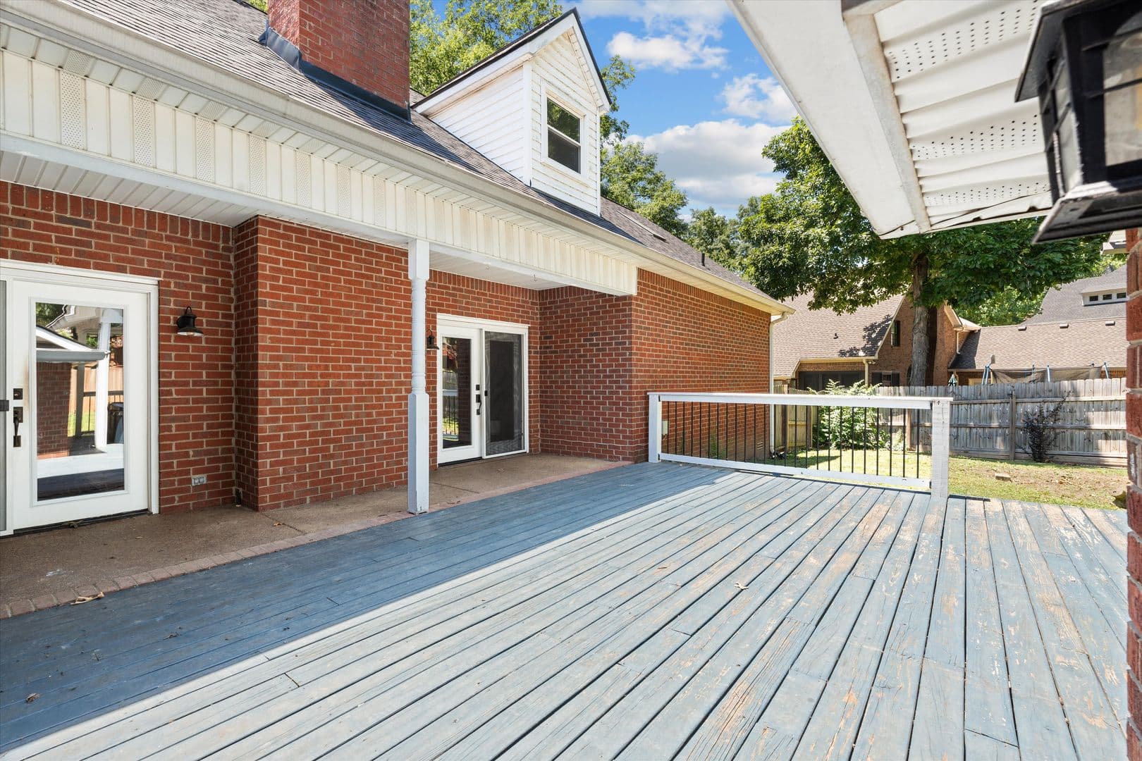 Smyrna House: 104 Oak Hill Drive