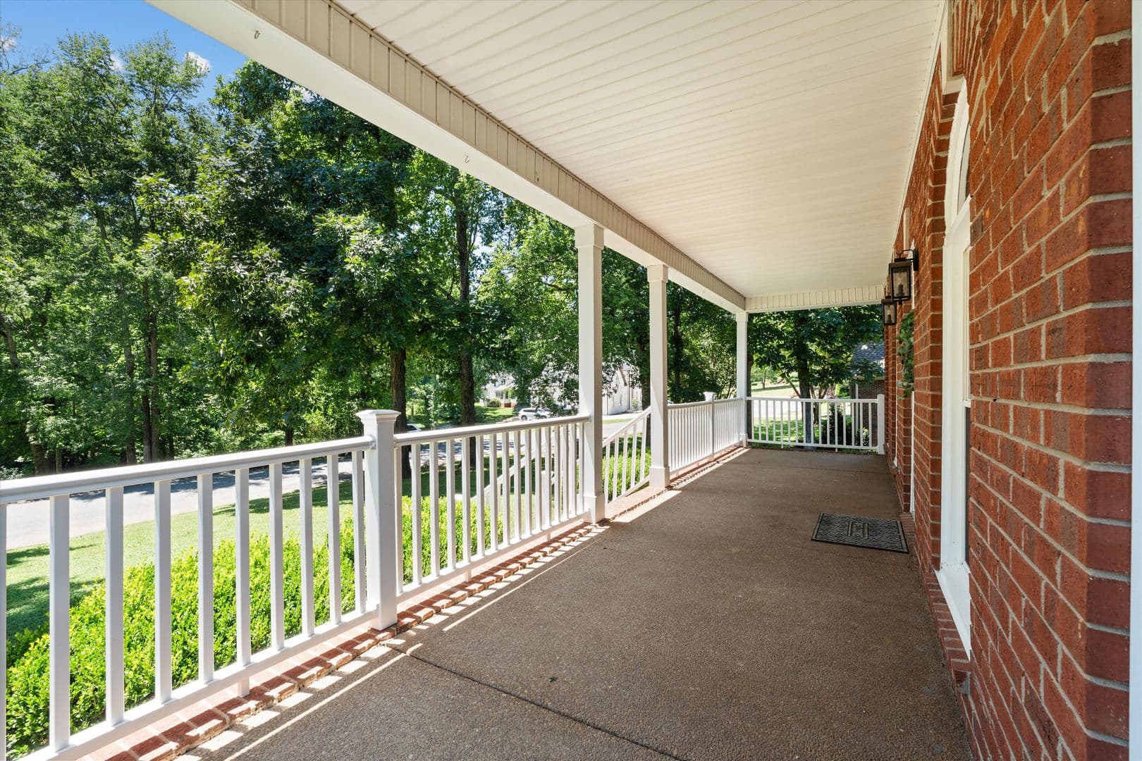 Smyrna House: 104 Oak Hill Drive