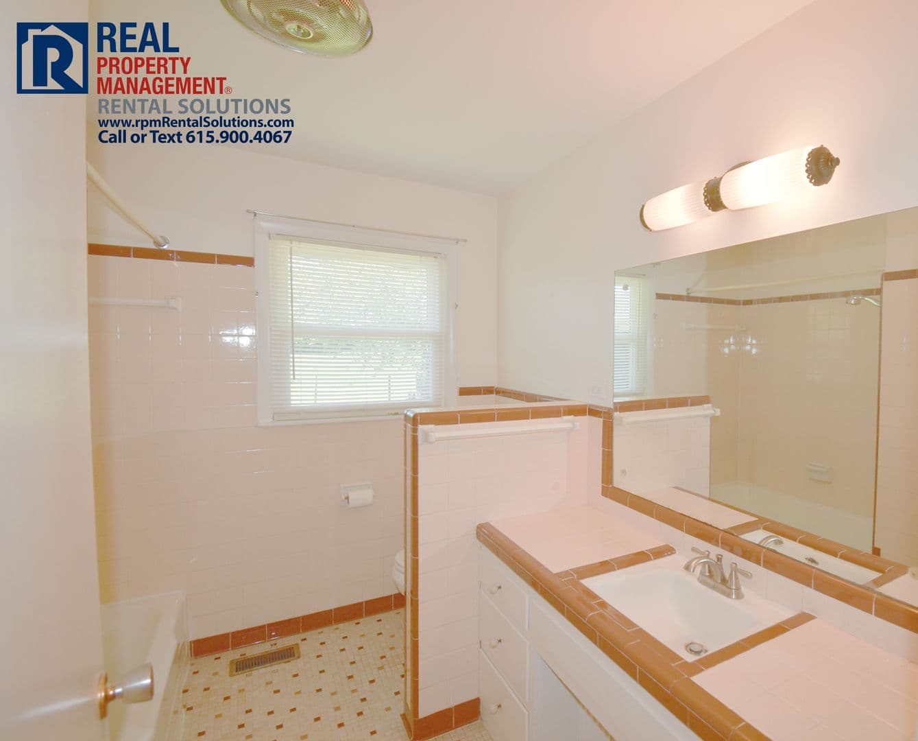 Murfreesboro House: 1460 Compton Road