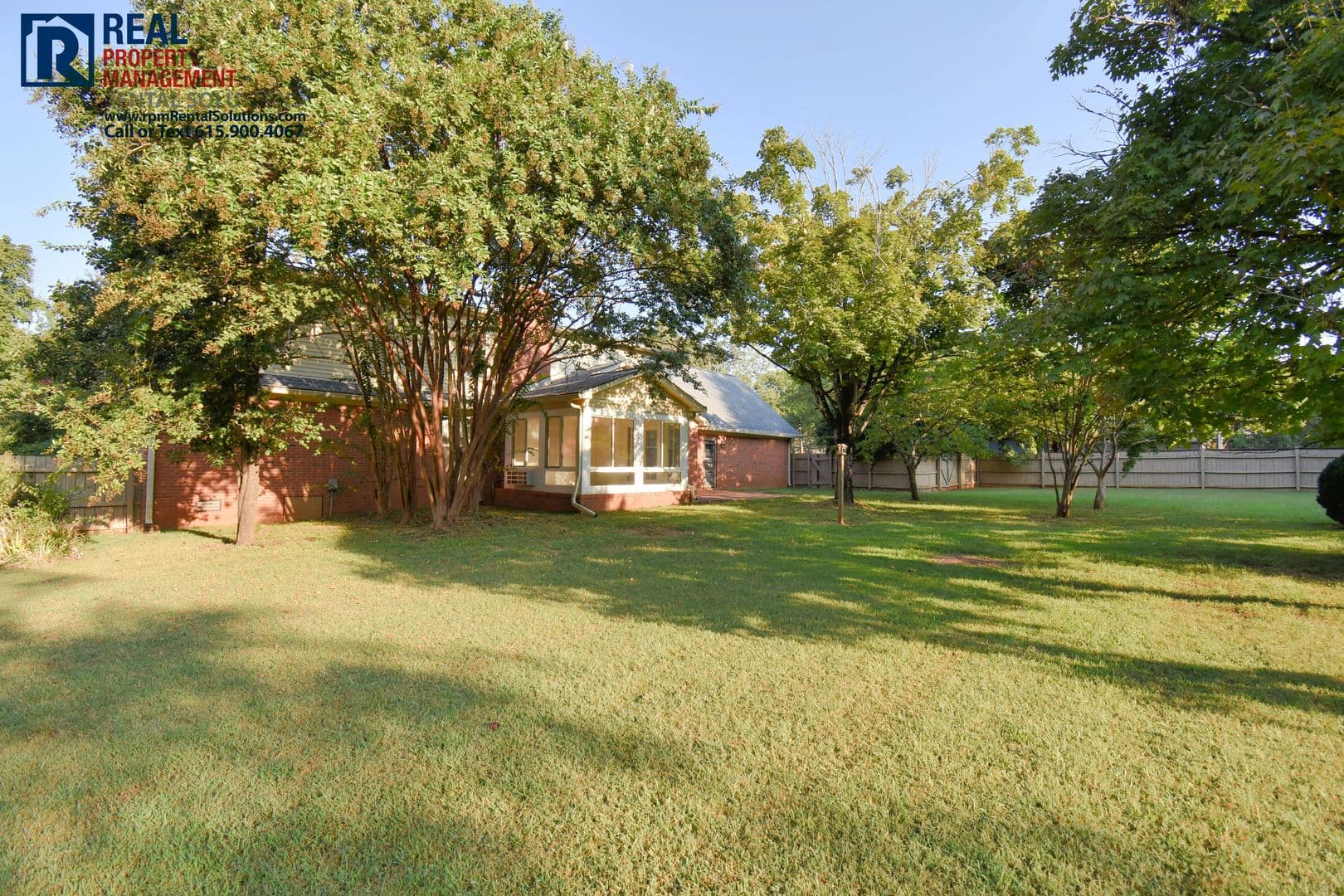 Murfreesboro House: 2307 Londonderry Dr.