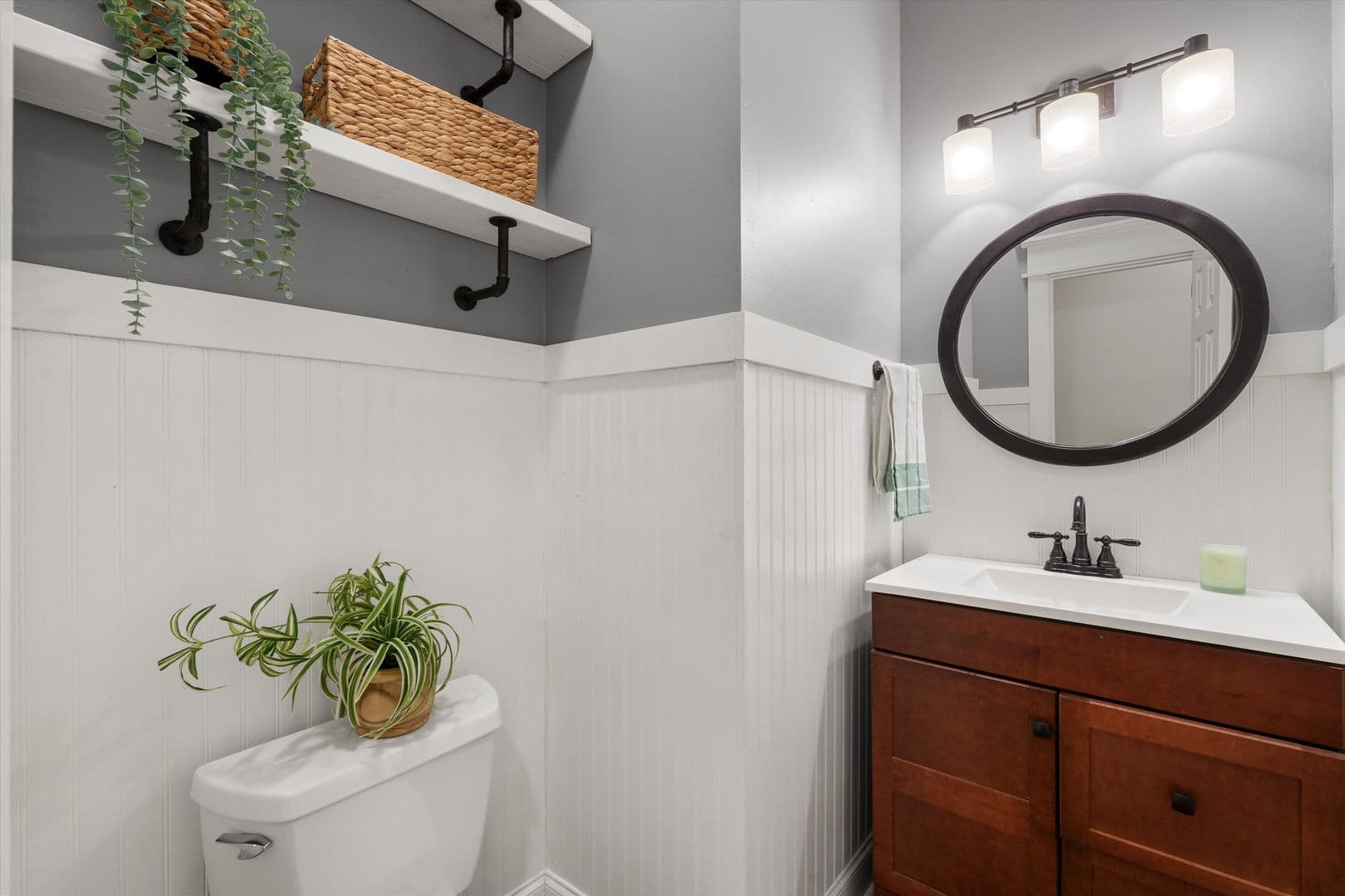 Smyrna House: 104 Oak Hill Drive