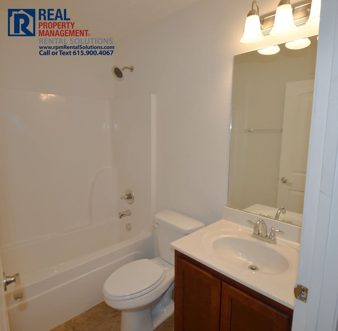 Murfreesboro House: 1549 Passage Dr.