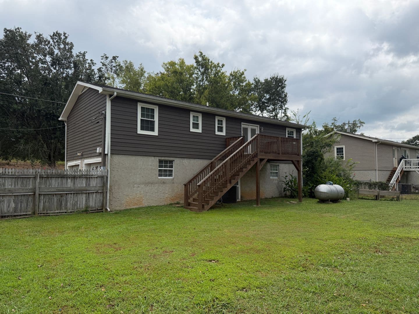 Ooltewah House: 9233 Snow Hill Rd