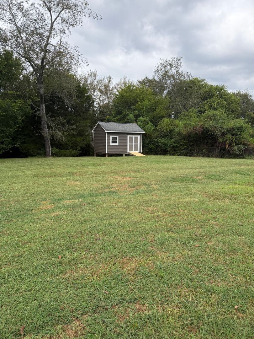 Ooltewah House: 9233 Snow Hill Rd