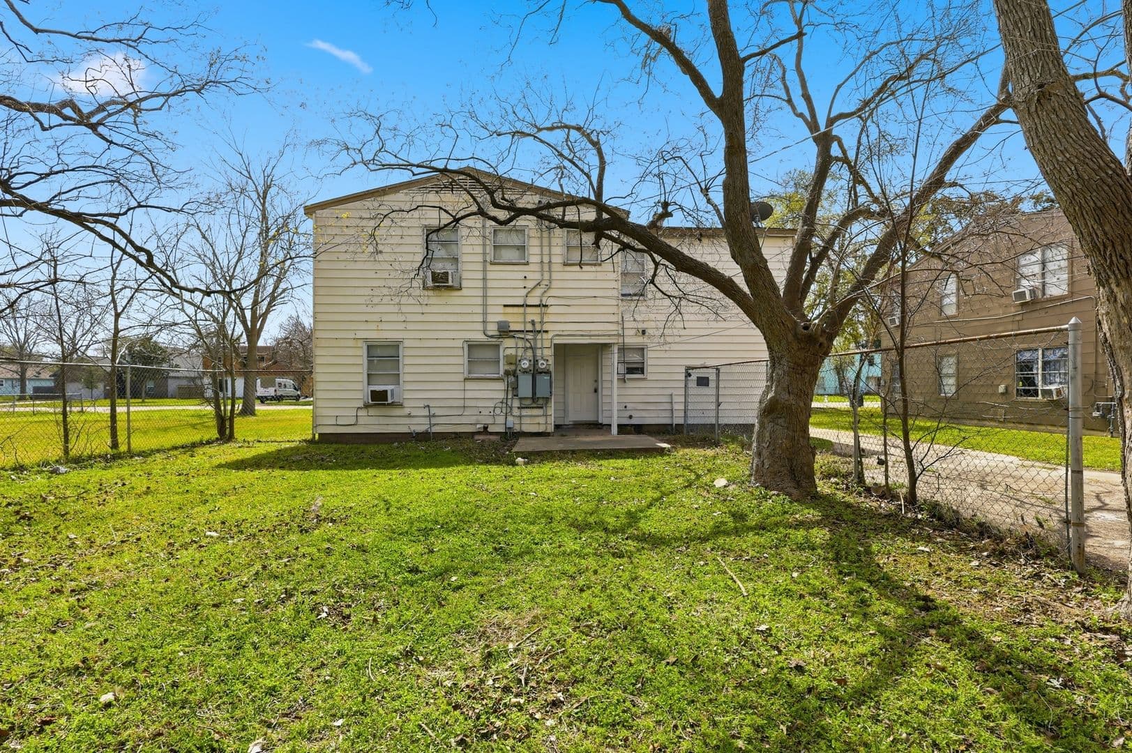 Texas City House: 1226 5th Avenue N