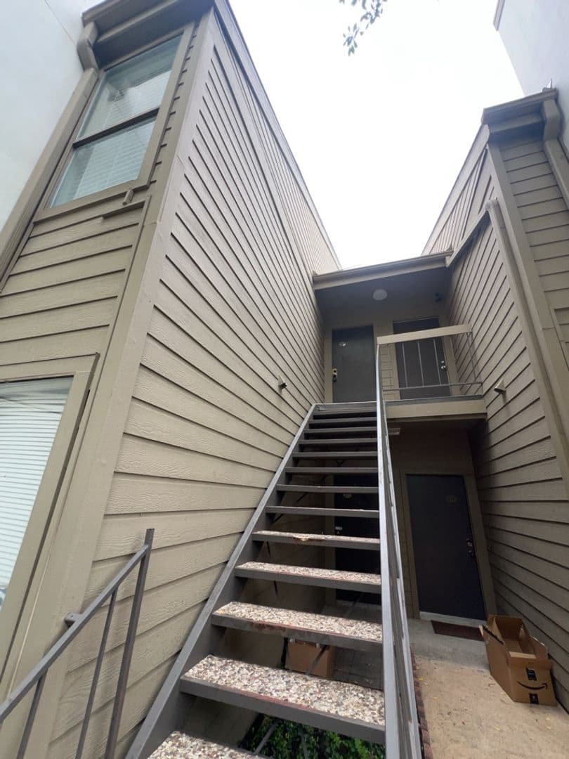 Houston House: 10053 Westpark Dr Apt 332