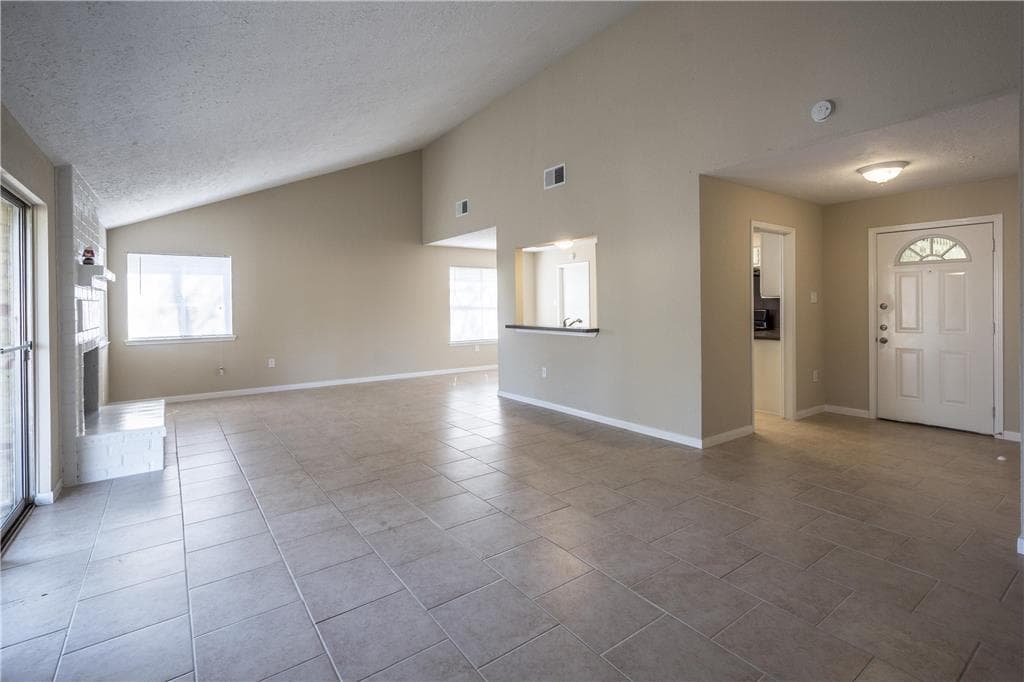 Katy House: 20010 Fort Dodge Dr