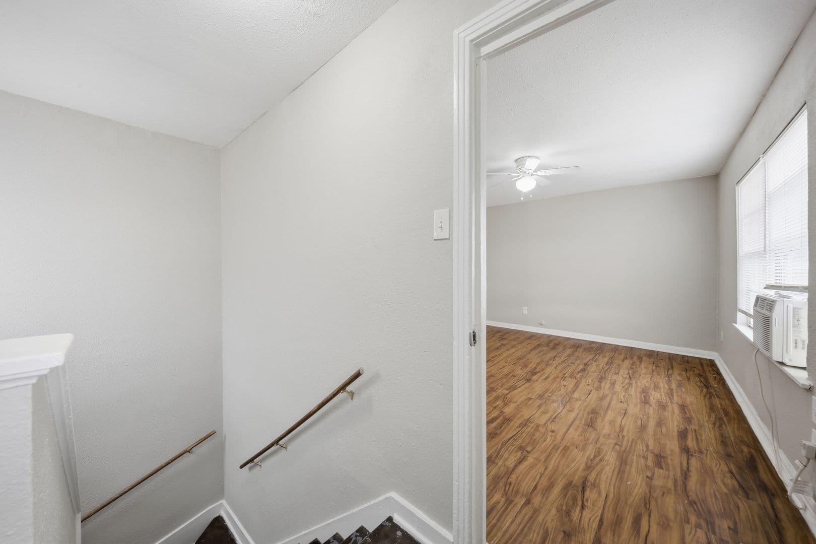 Texas City Apartment: 1028 5th Avenue N