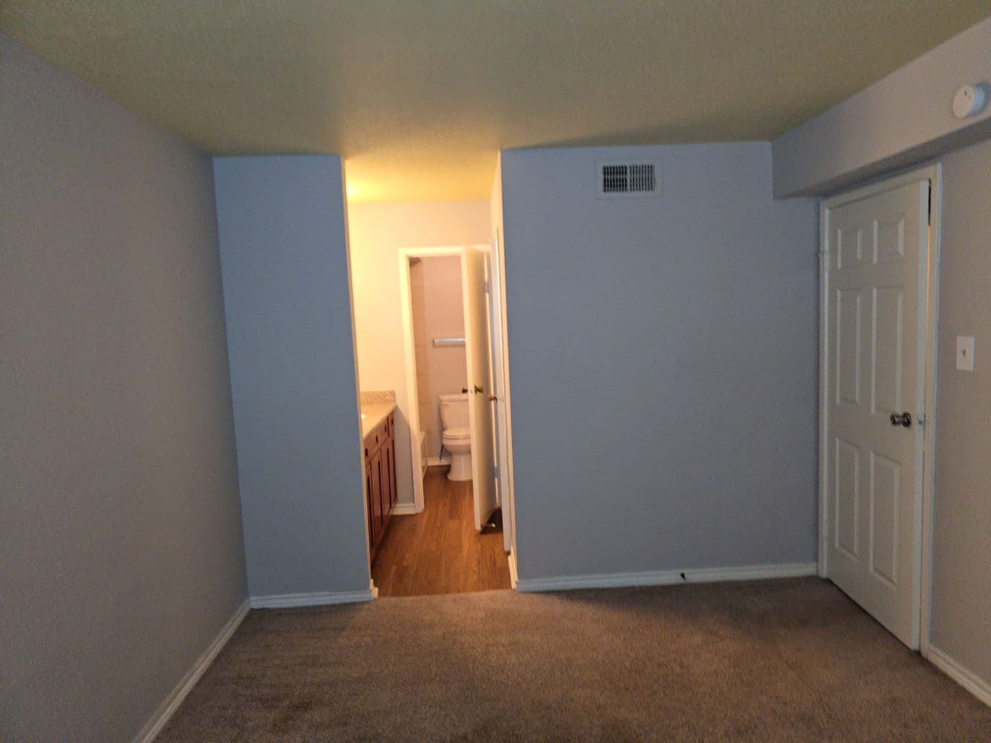 Houston Apartment: 12634 Ashford Meadow Dr #1