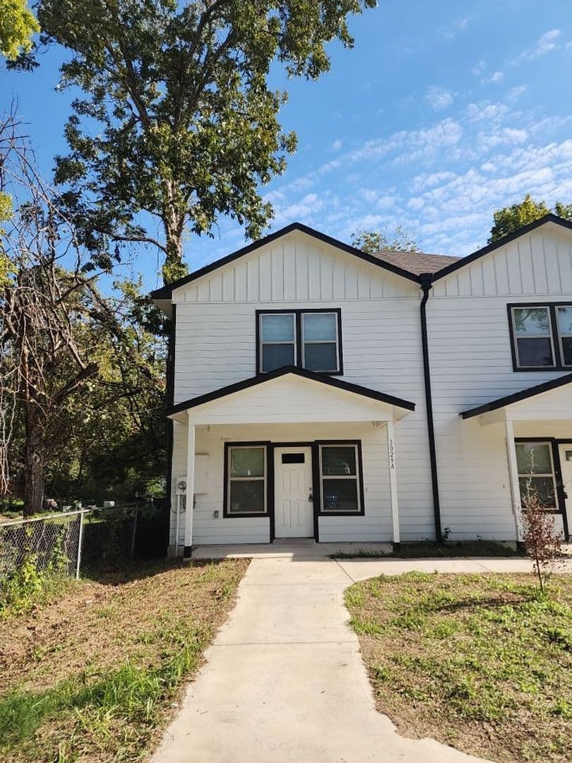 Houston Apartment: 1029 Calvin Ave