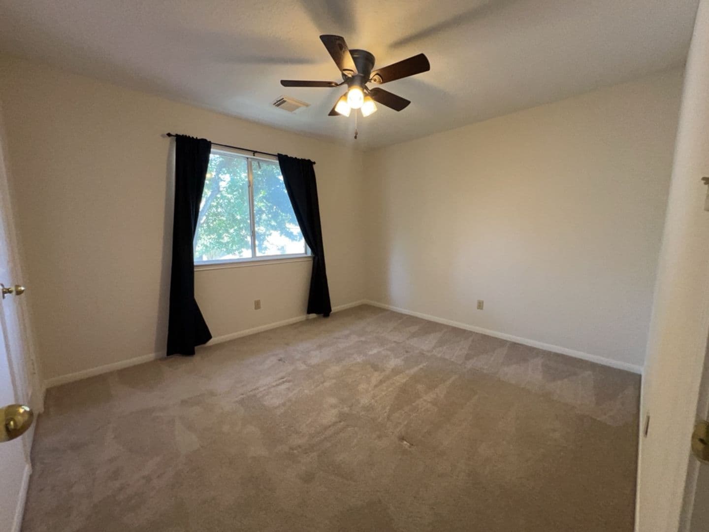 Houston House: 2136 Gemini St
