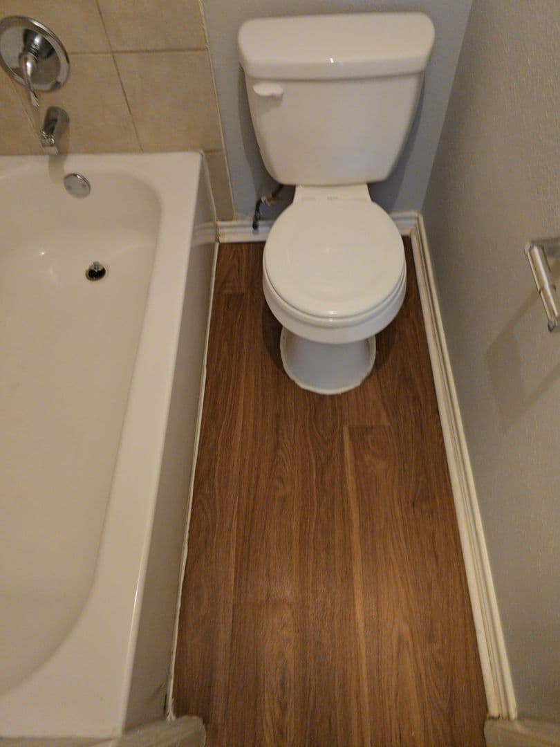 Houston Apartment: 12634 Ashford Meadow Dr #1