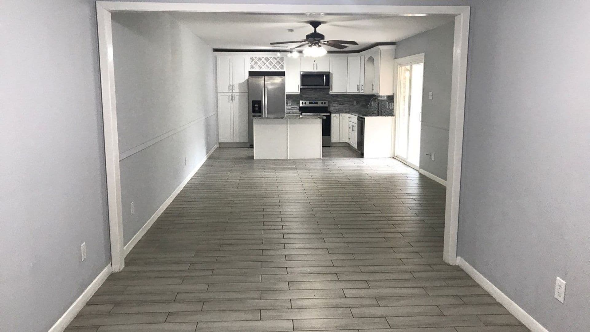 Houston Apartment: Waxwing St