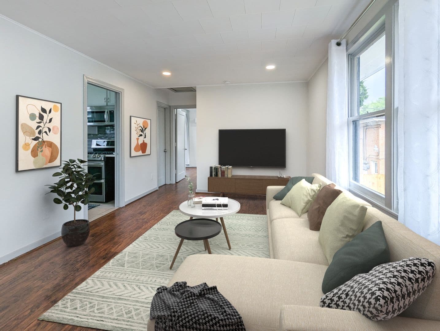 Houston Apartment: 2306 Addison Rd