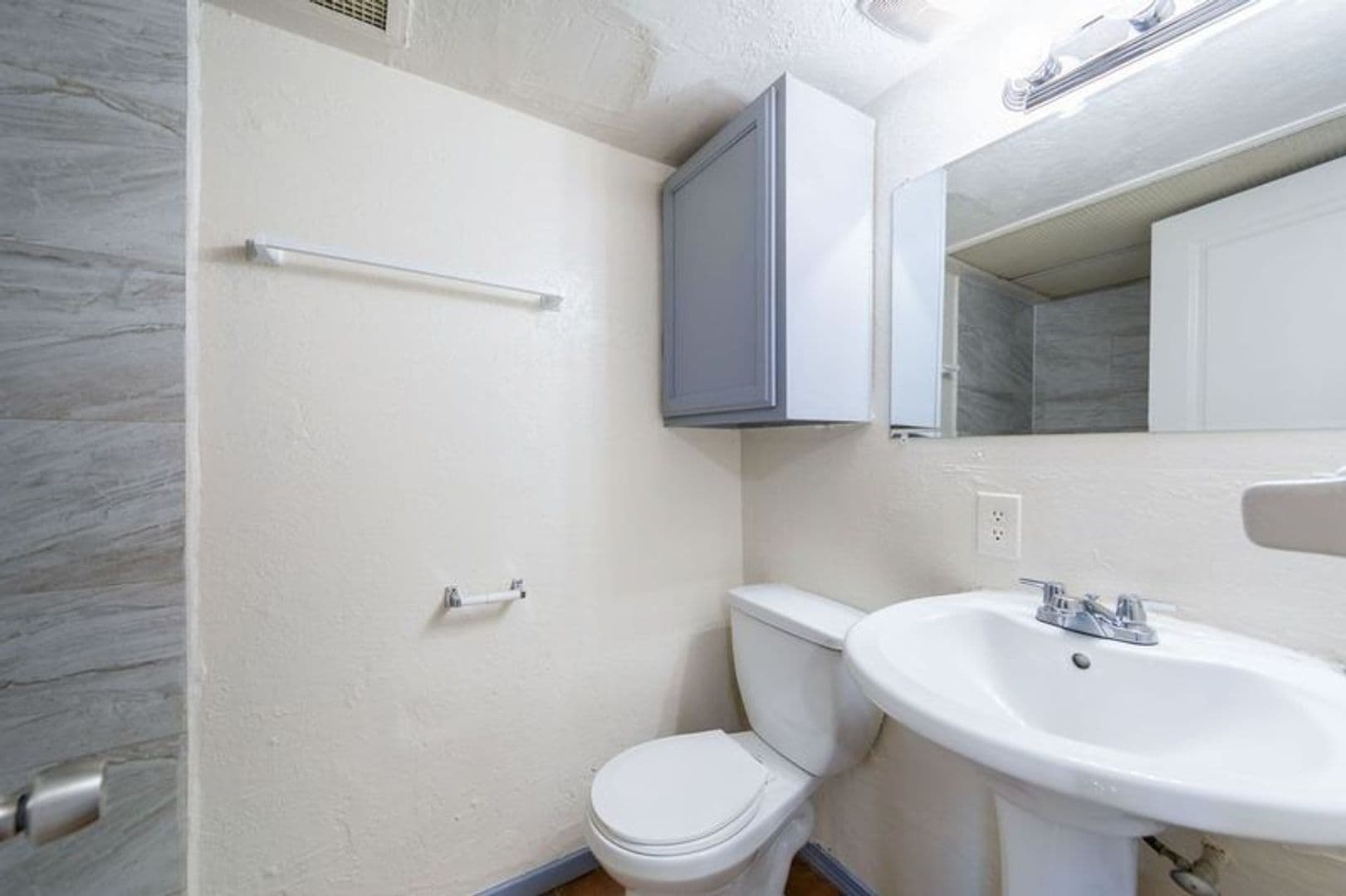Houston Apartment: 1800 N Wayside Drive - Unit 8