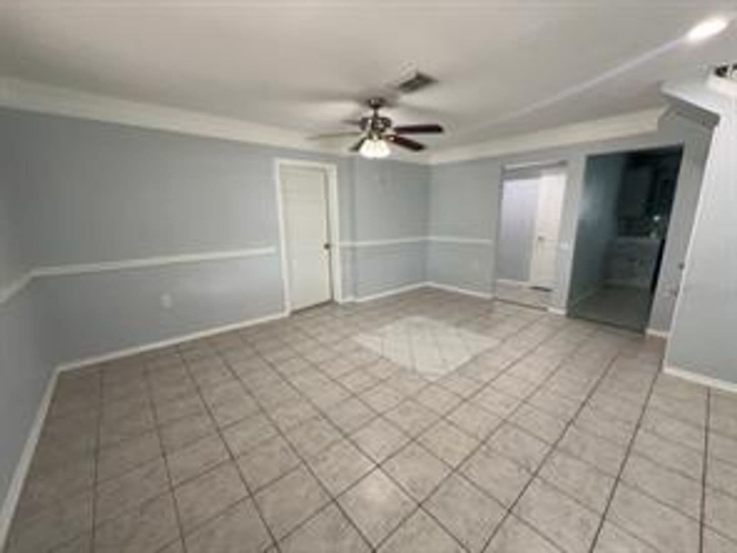 Alvin House: 19096 County Rd 669F