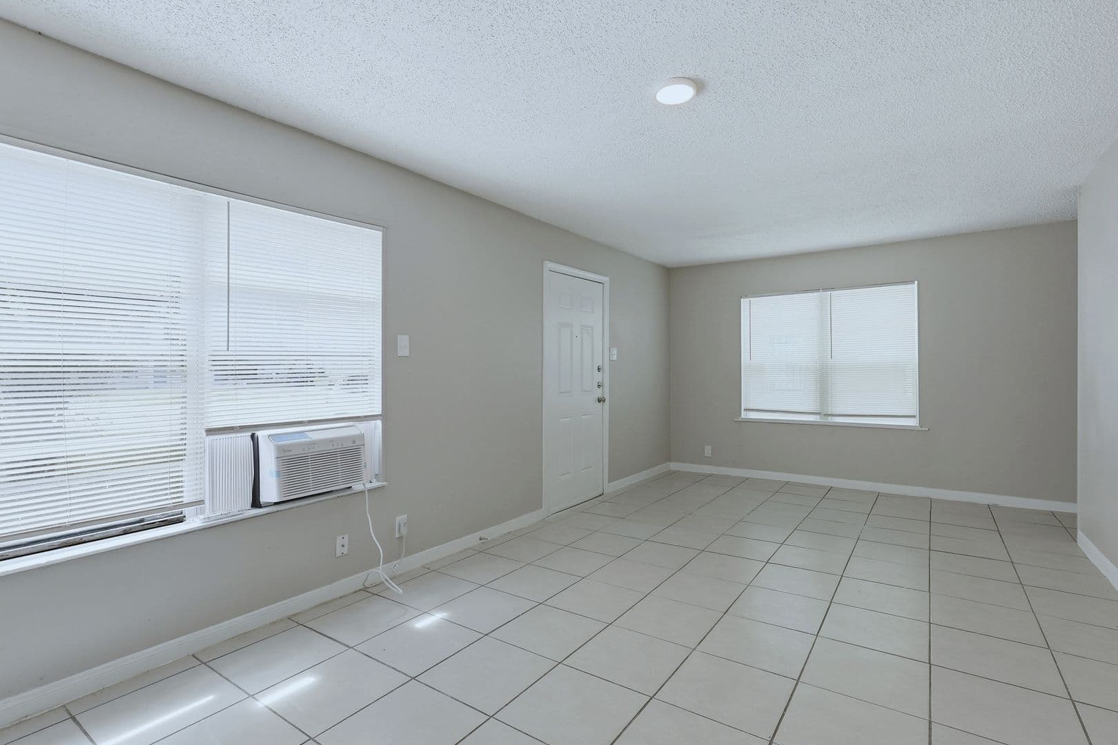 Texas City House: 1226 5th Avenue N
