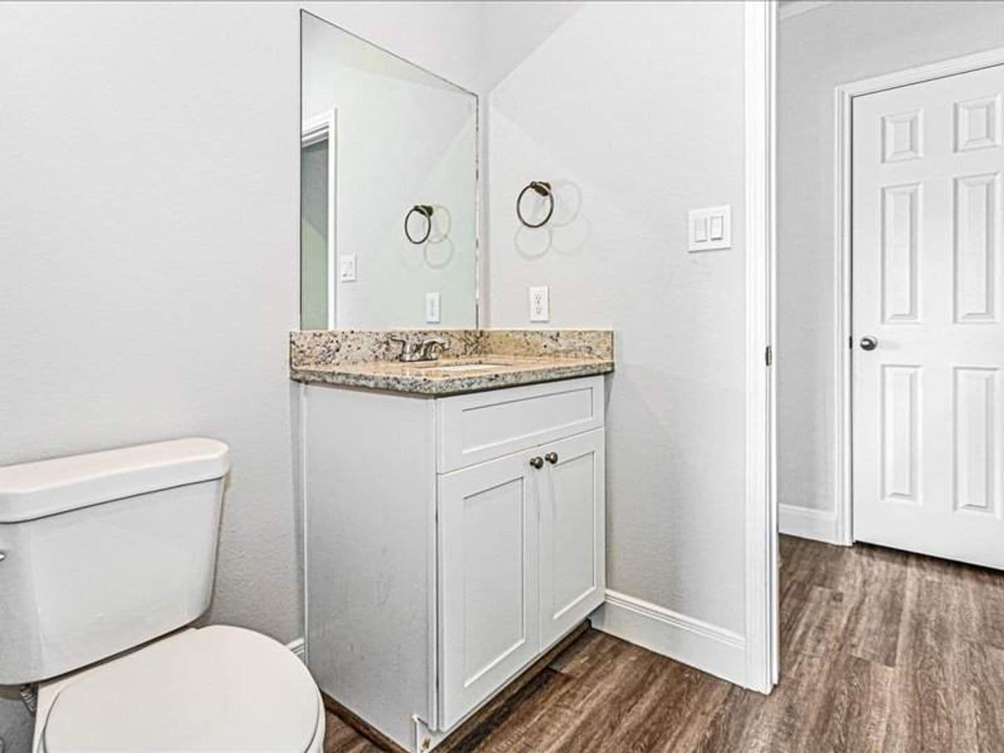 Houston Apartment: 9314 Sundown