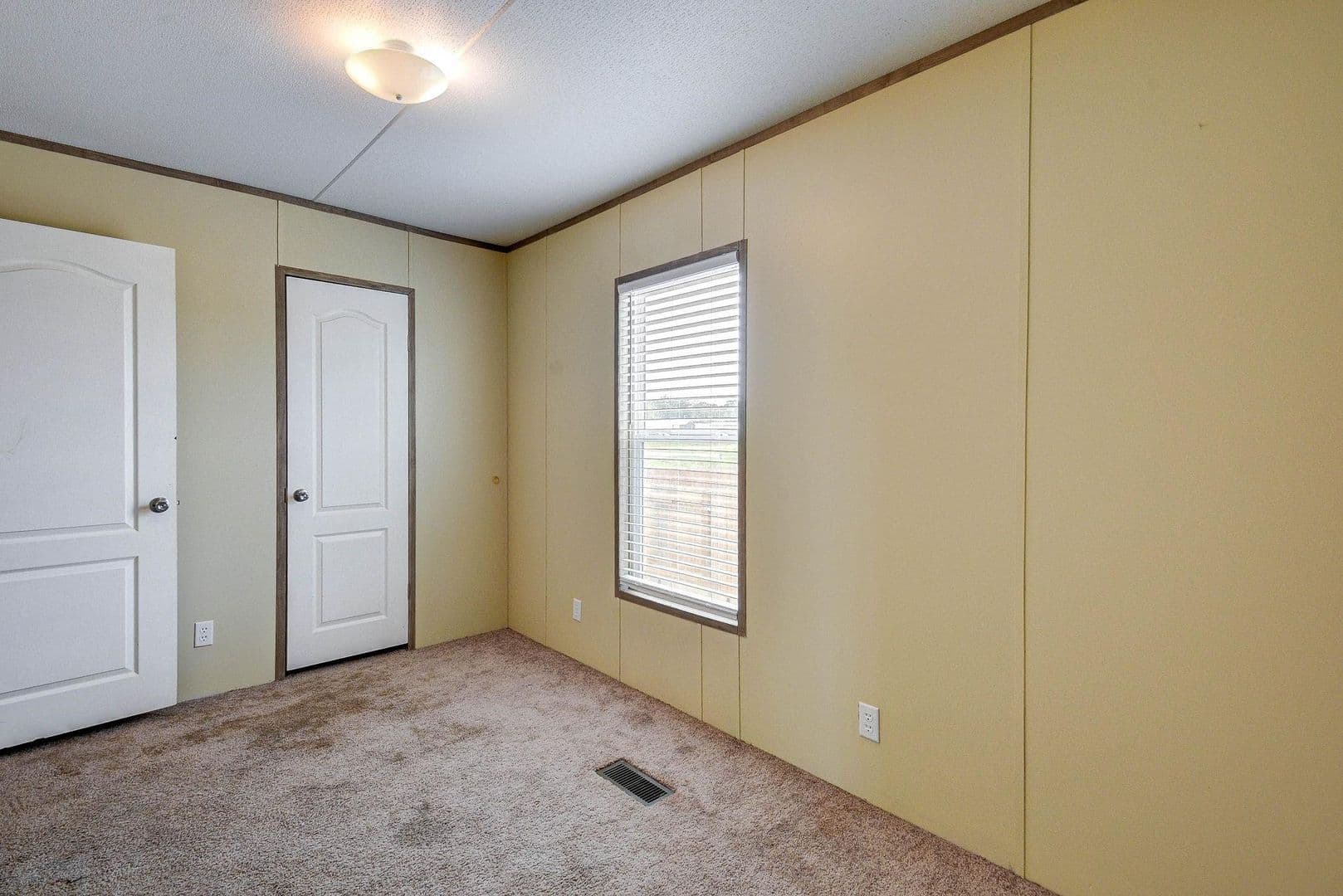 Conroe Apartment: 2245 Ben Blvd