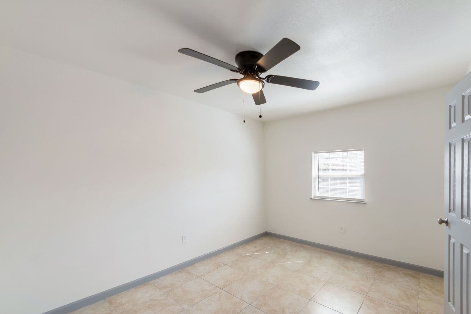Houston Apartment: 1800 N Wayside Drive - Unit 22