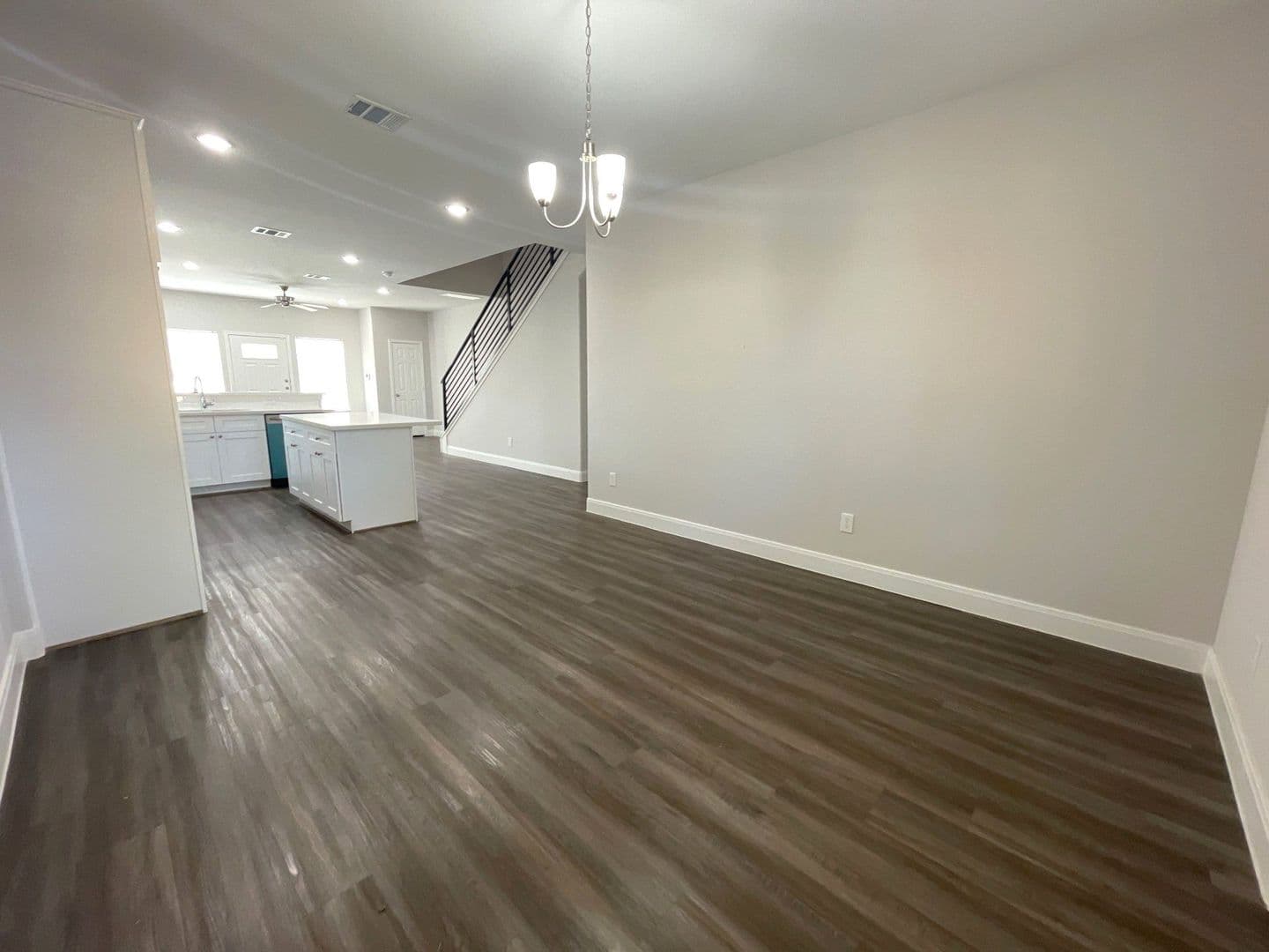 Houston Apartment: 9327 Camay Dr.