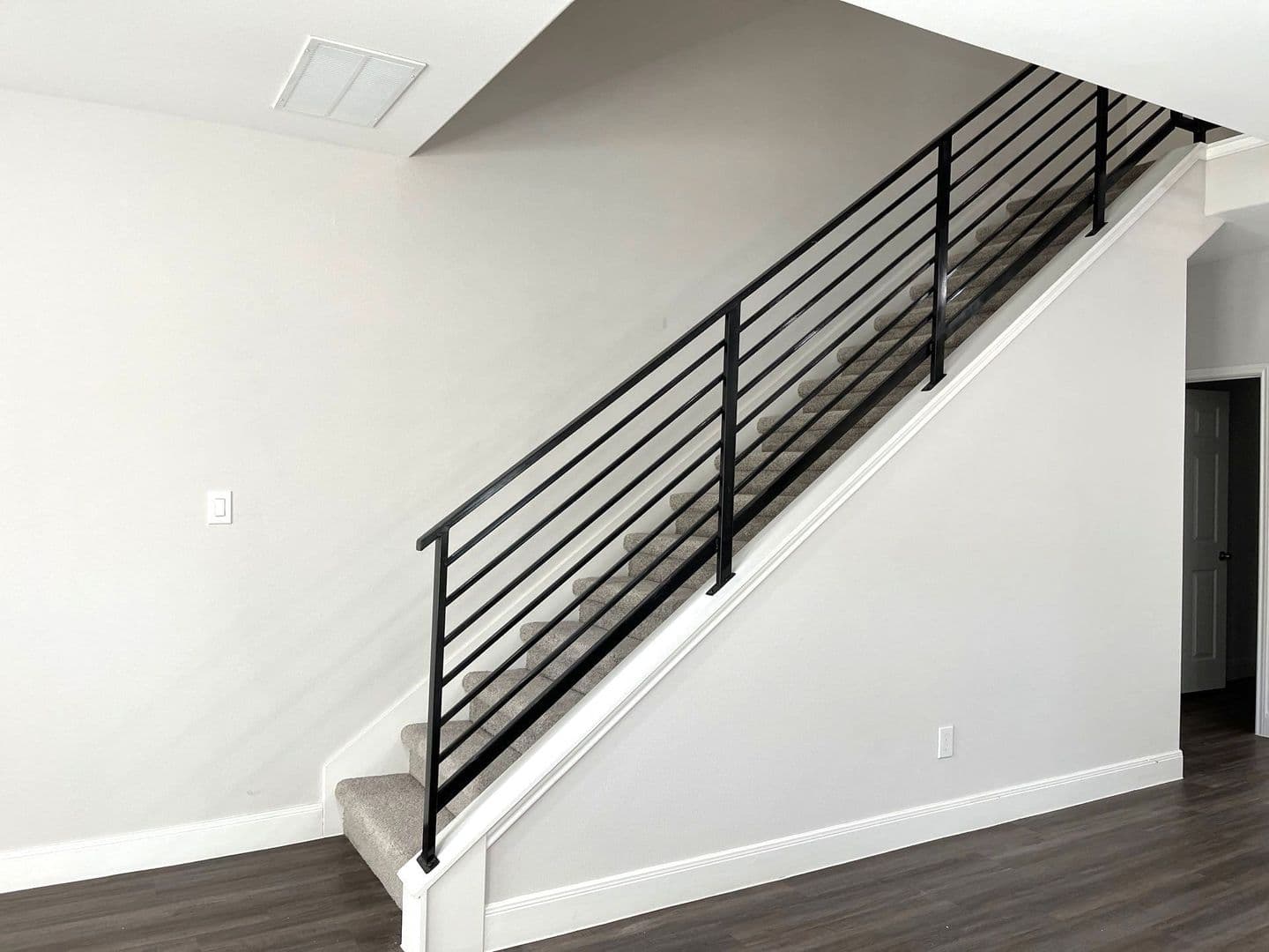 Houston Apartment: 9327 Camay Dr.
