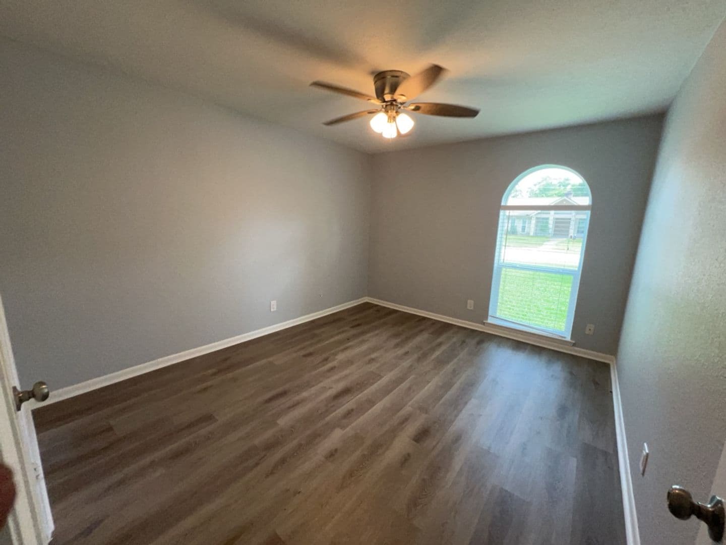 Conroe House: 27226 Pyeatt Ln