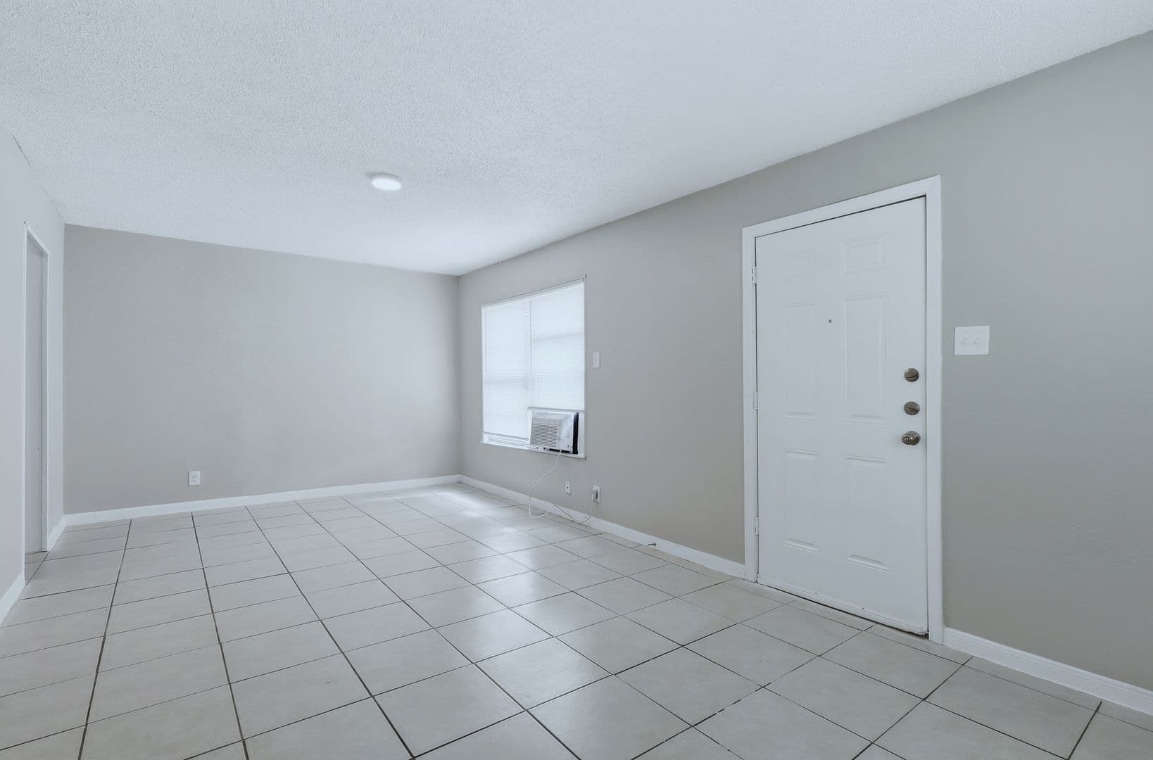 Texas City House: 1226 5th Avenue N