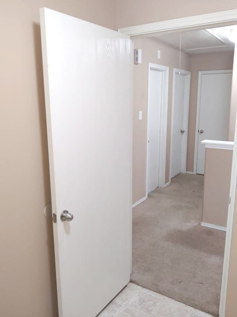 Humble House: 9015 Serena Ln