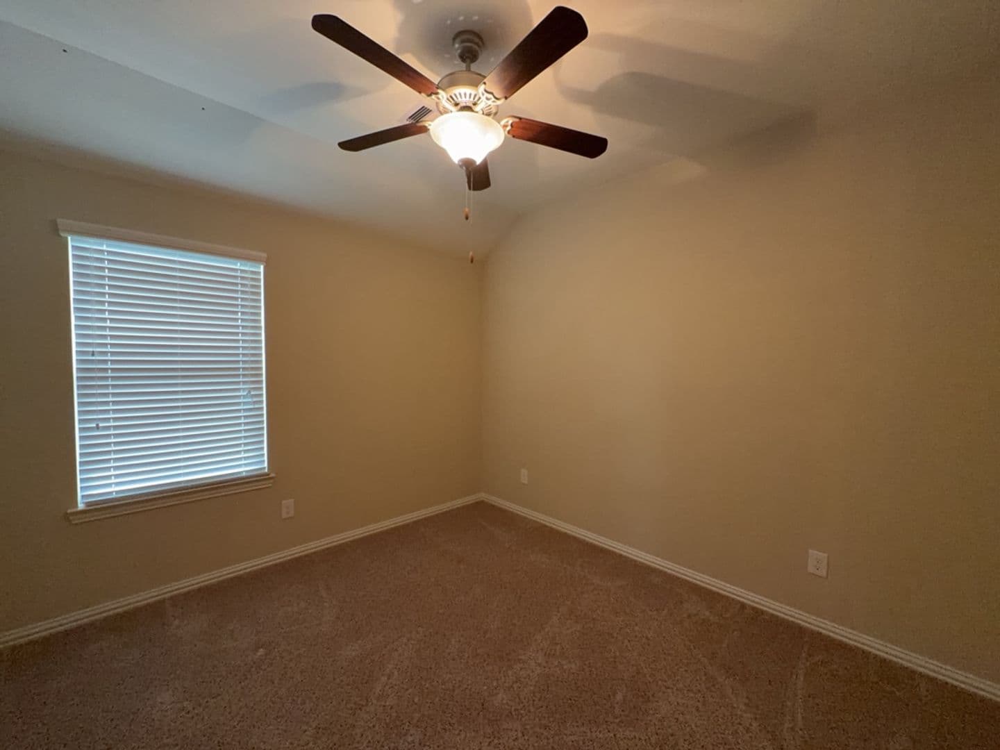 Spring House: 18107 Golden Falls Ln