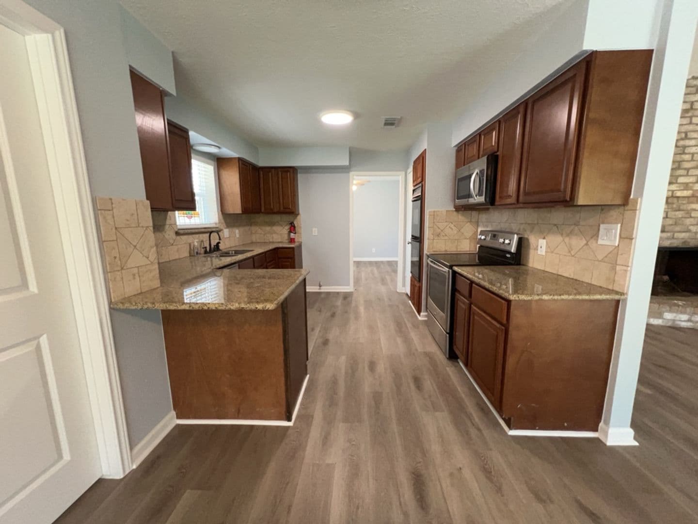 Conroe House: 27226 Pyeatt Ln