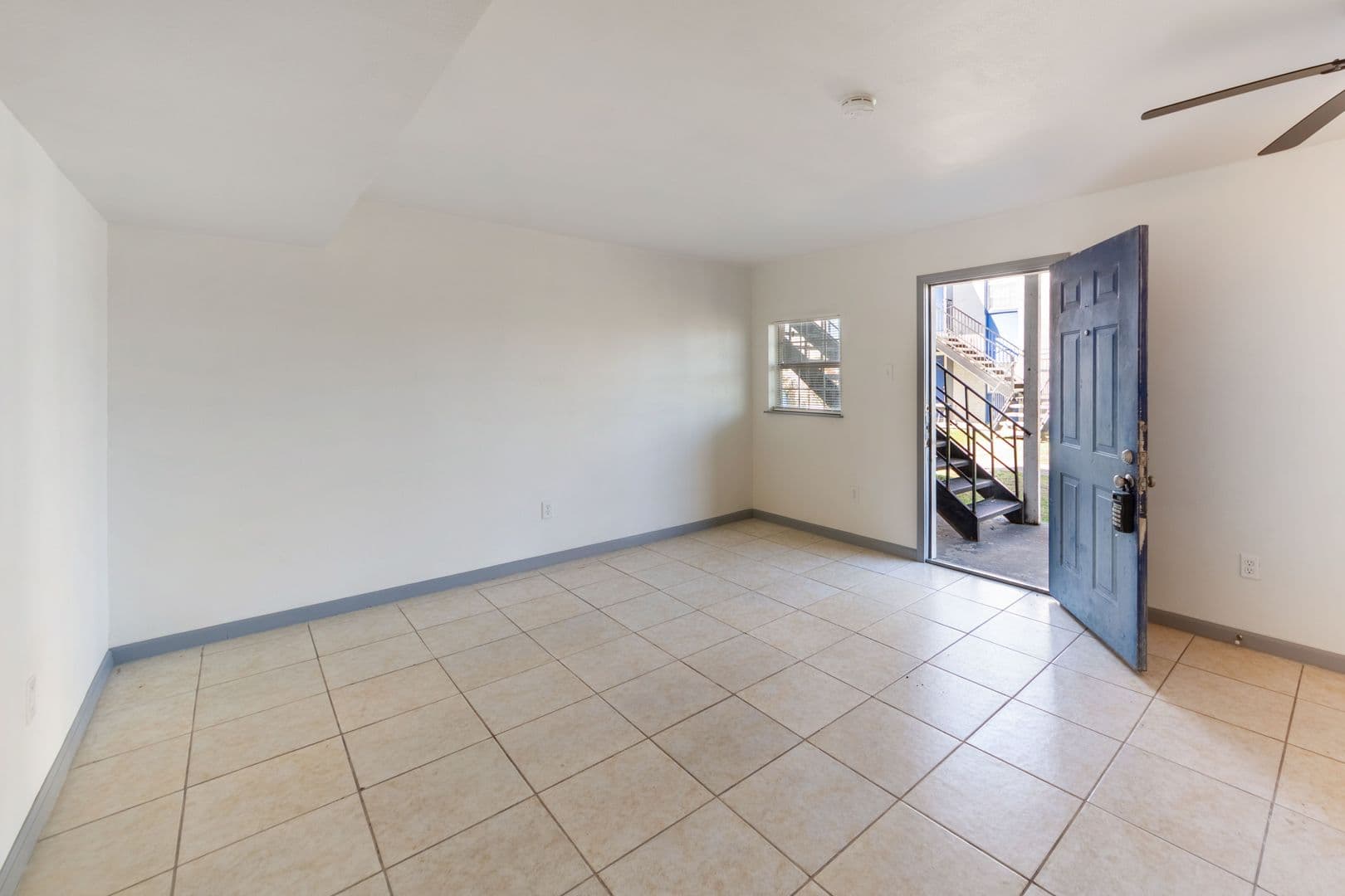 Houston Apartment: 1800 N Wayside Drive - Unit 23