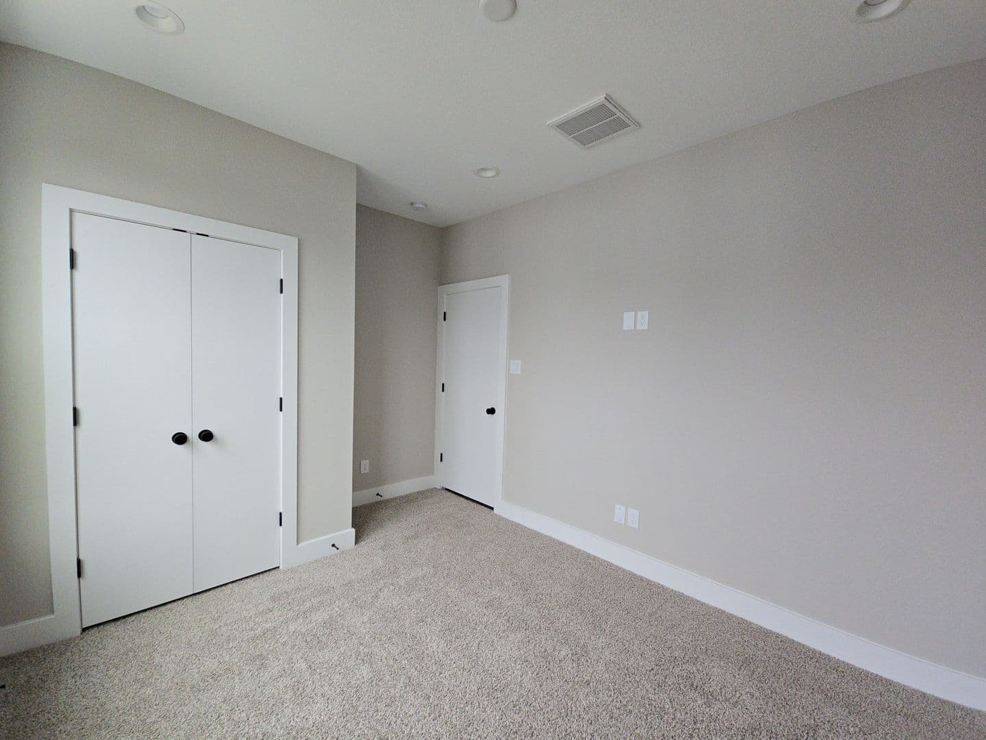 Houston House: 3206 Bostic St.