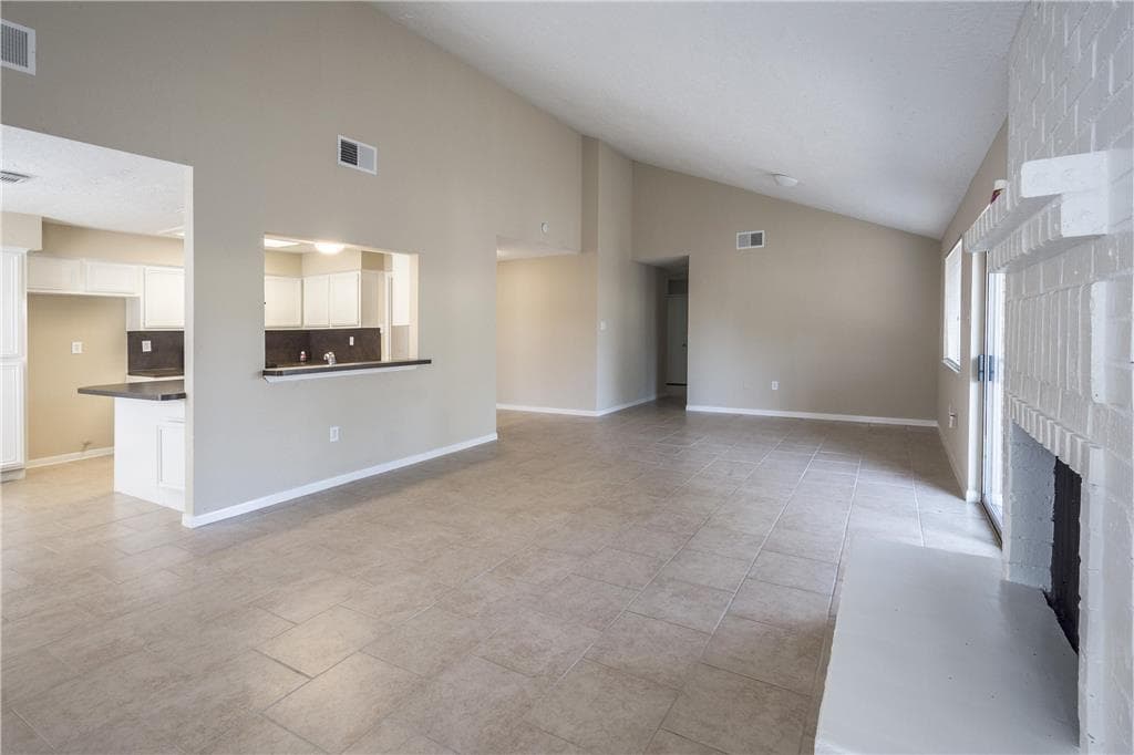 Katy House: 20010 Fort Dodge Dr