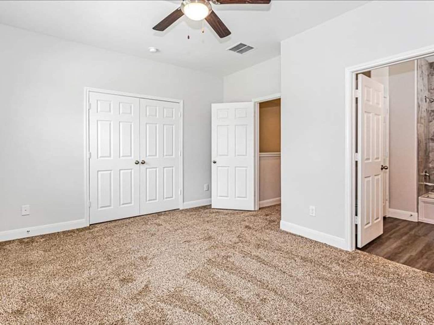 Houston Apartment: 9314 Sundown