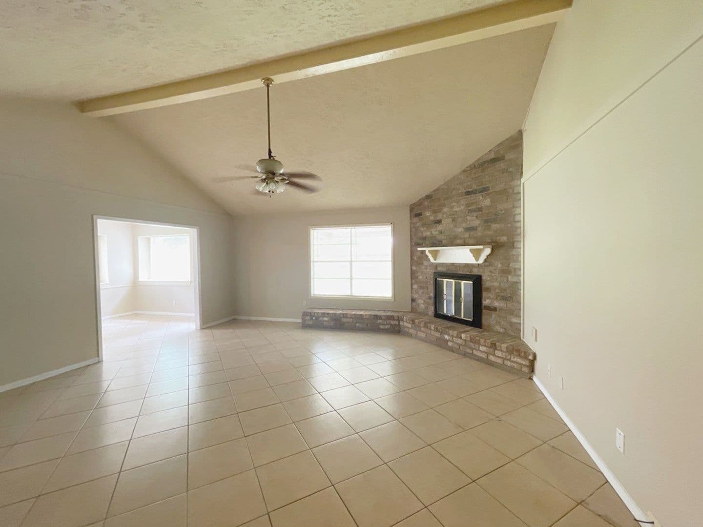 Spring House: 23907 Pea Ridge Dr