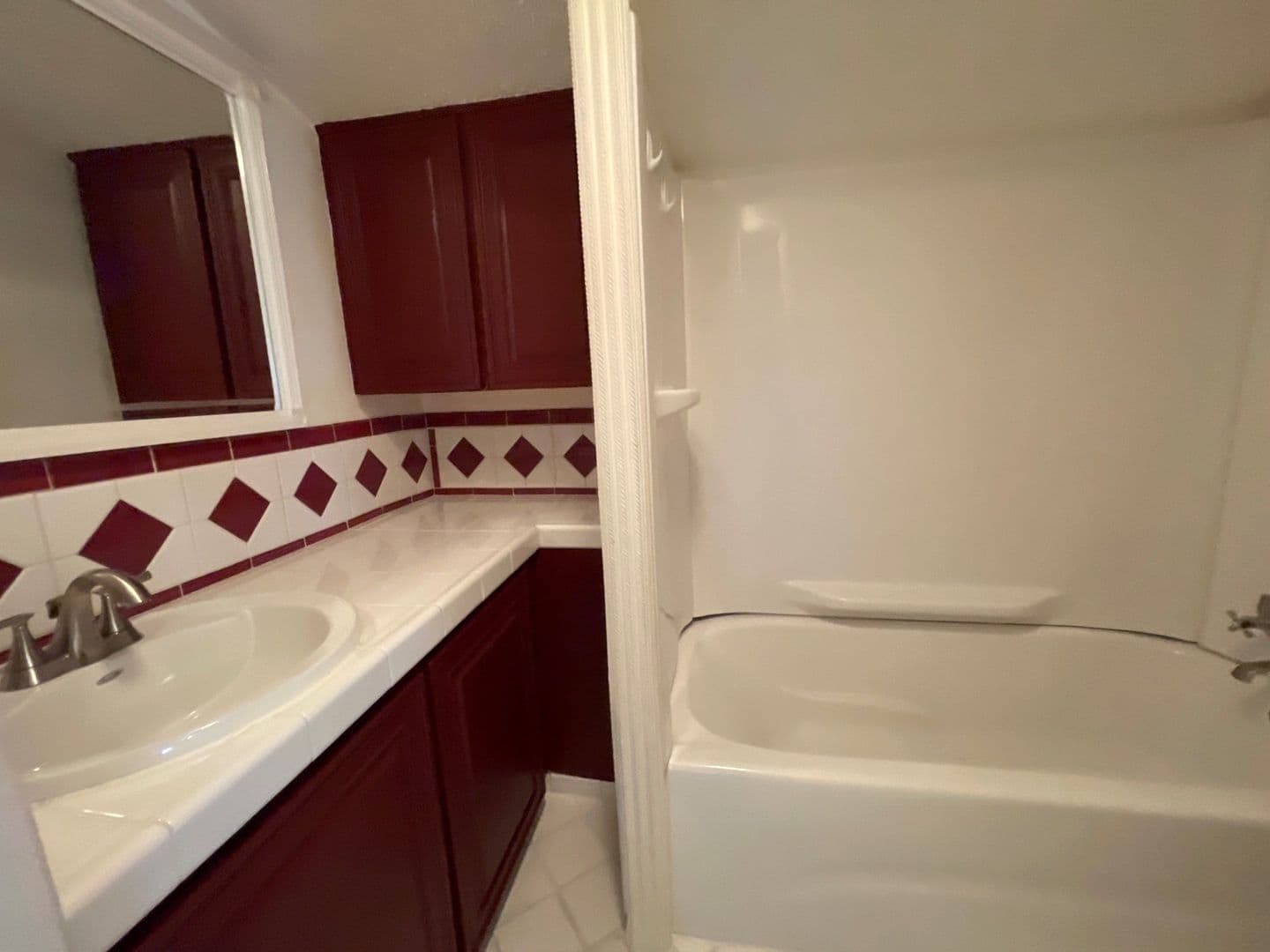 Dickinson House: 3112 Timber Ln