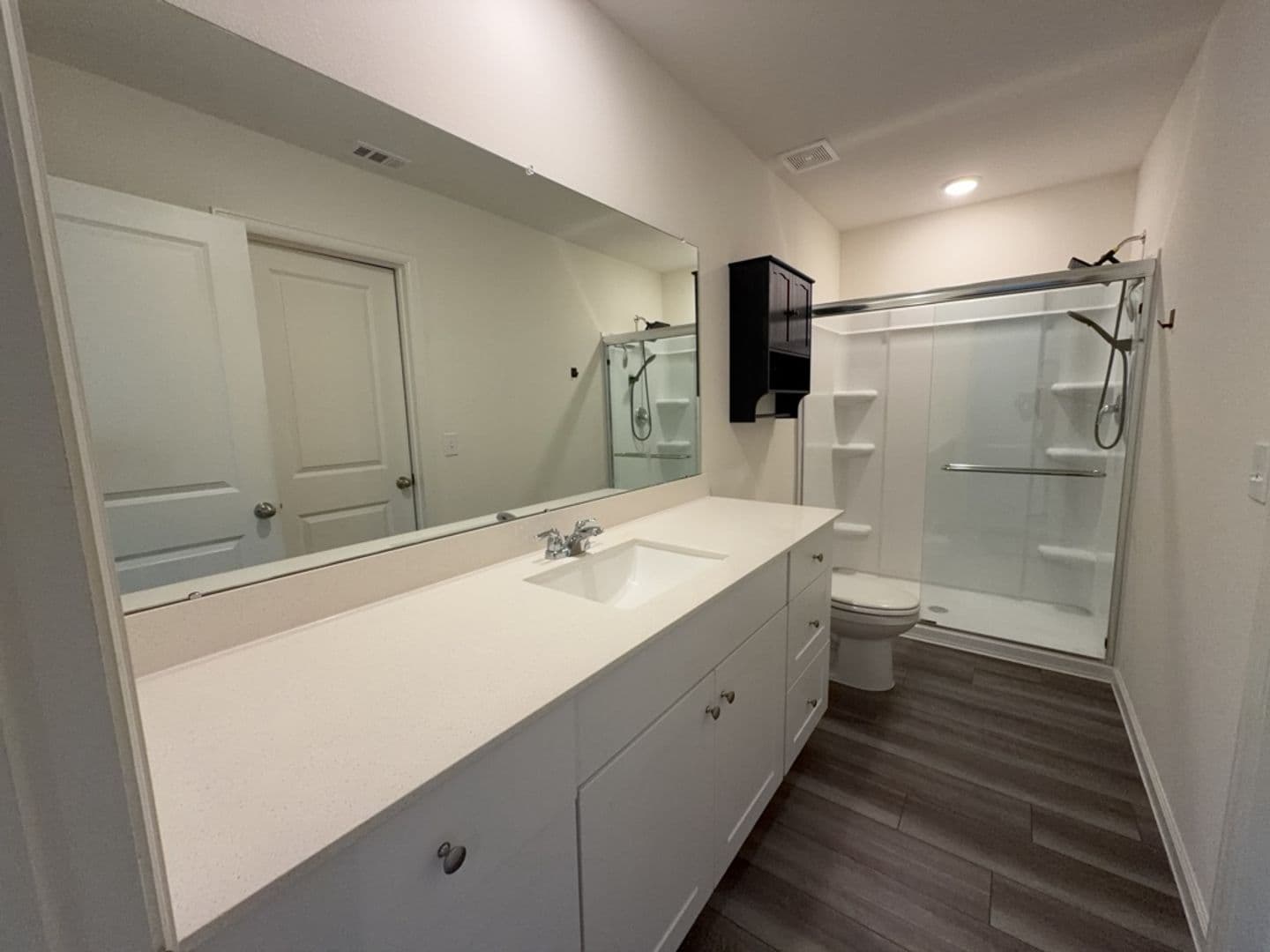 New Caney House: 18618 Hunter William Way