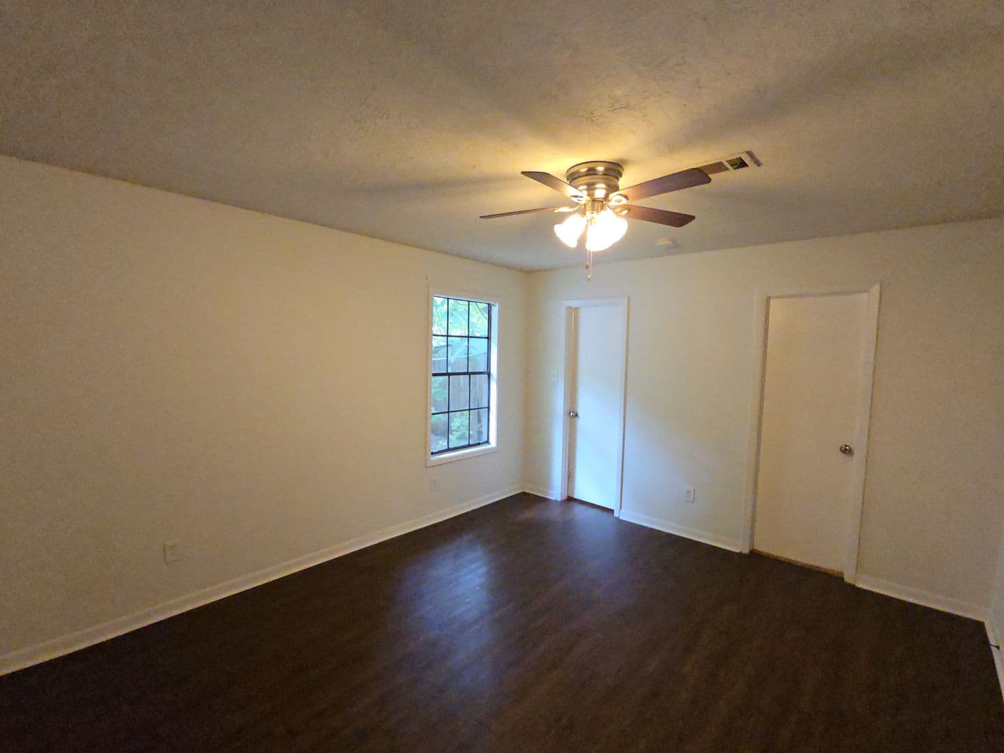 College Station House: 629 West Ridge Dr