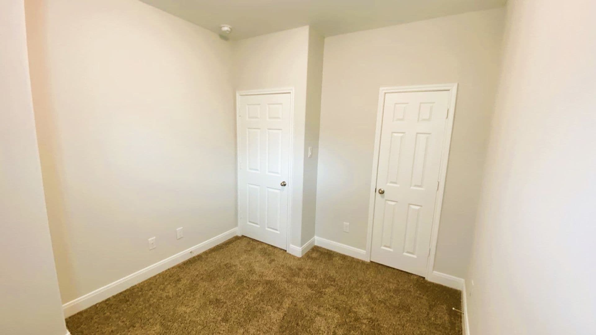 Houston Apartment: 8237 Locksley Rd.