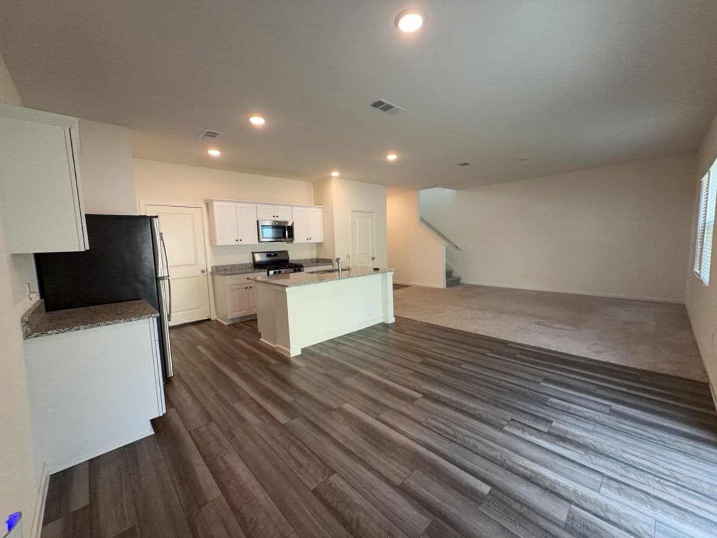 New Caney House: 18618 Hunter William Way