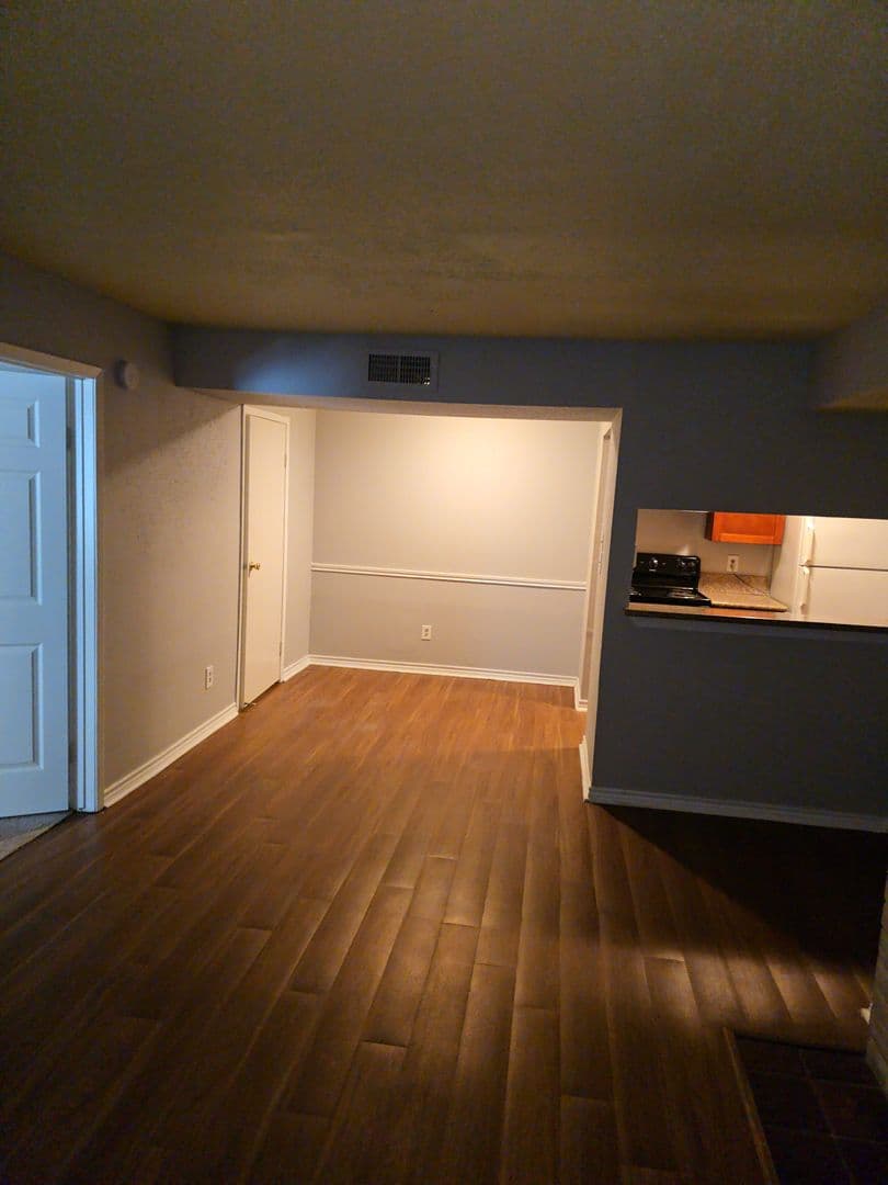 Houston Apartment: 12634 Ashford Meadow Dr #1