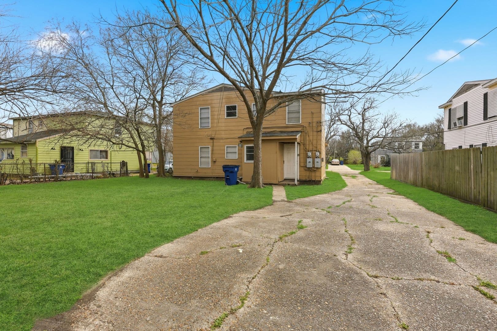 Texas City House: 1114 1st Avenue N