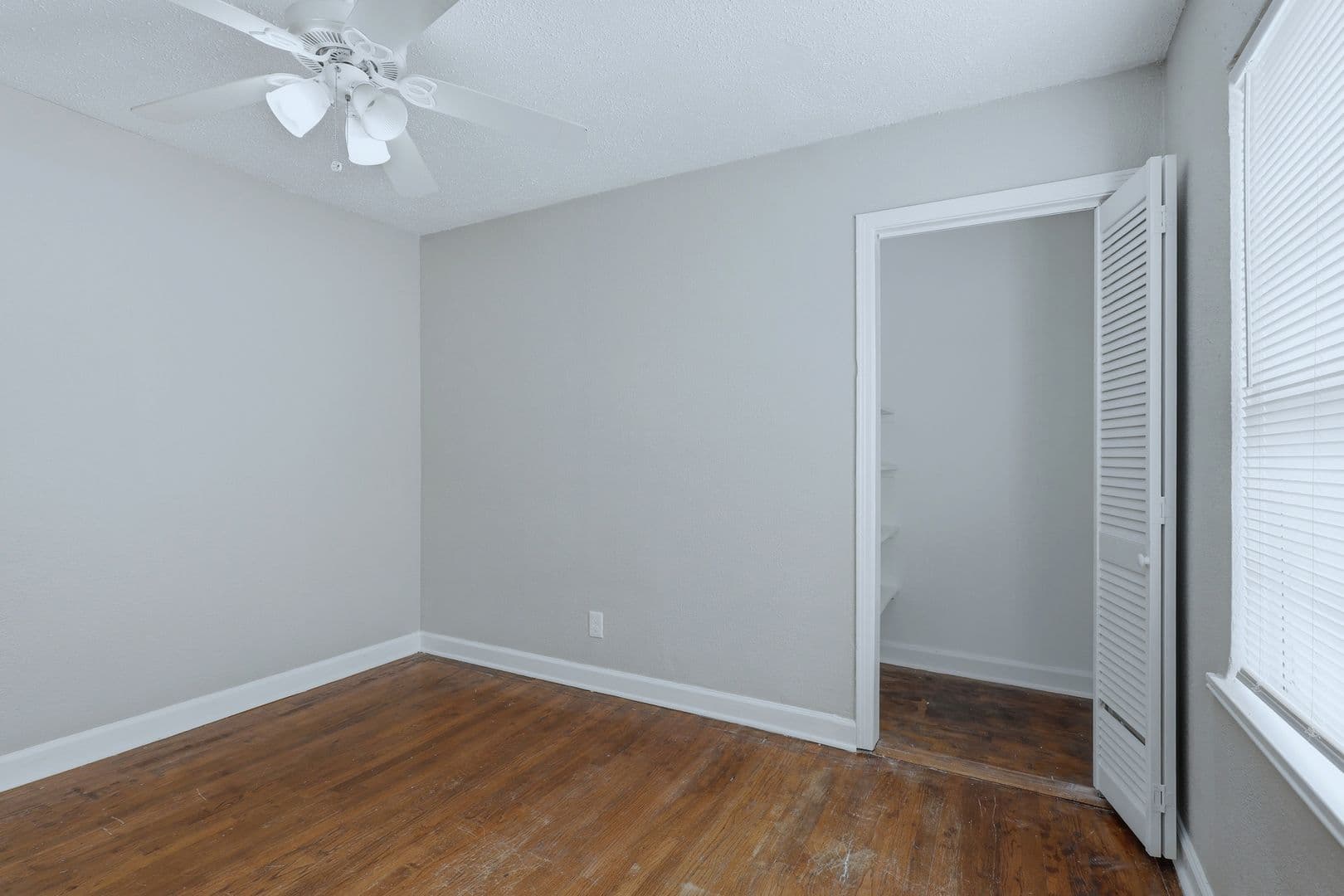 Texas City House: 1226 5th Avenue N