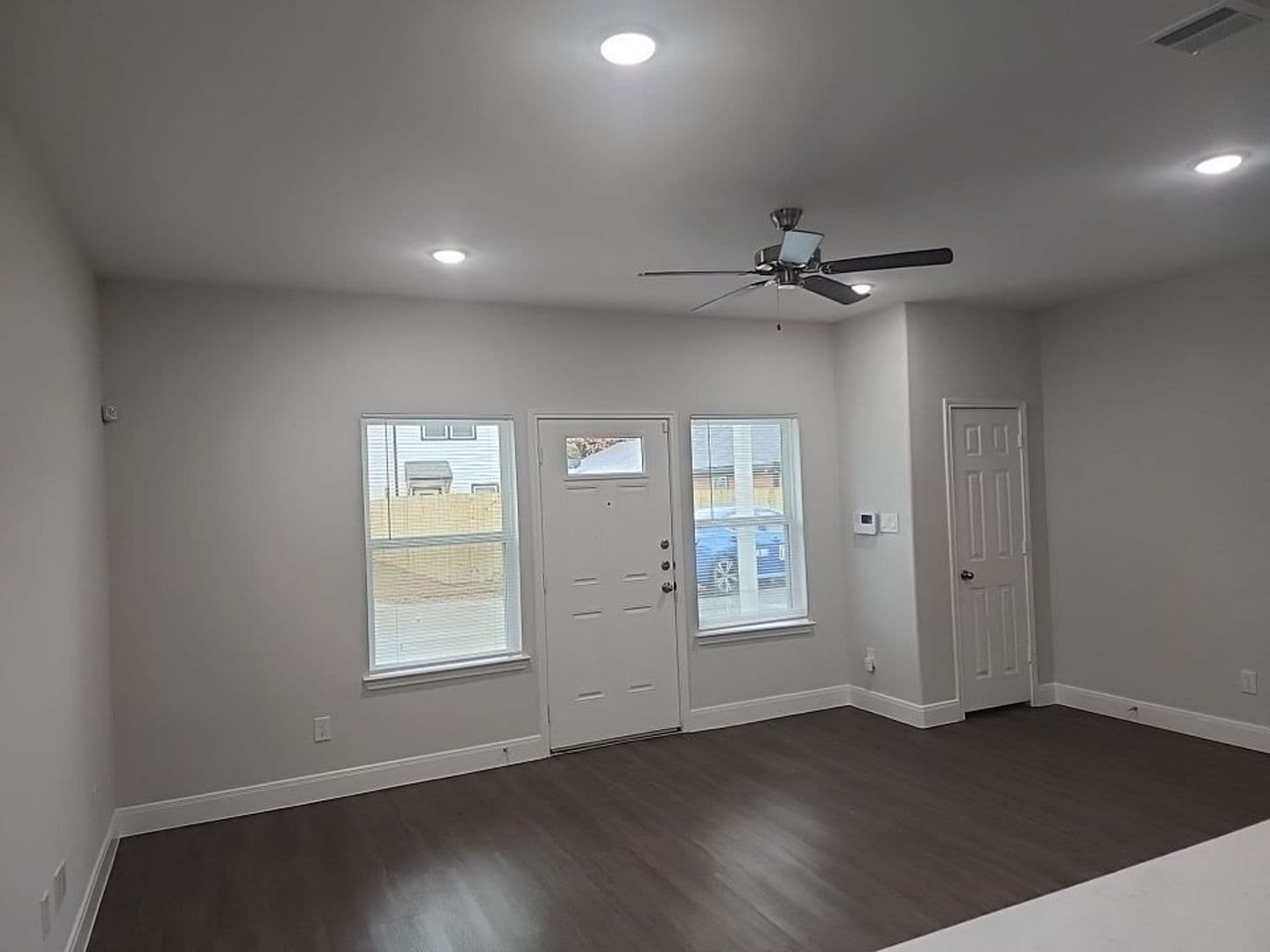 Houston Apartment: 832 Elkhart St A&B