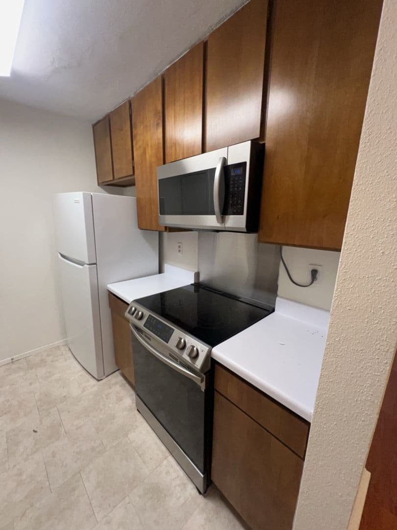Houston House: 10053 Westpark Dr Apt 332
