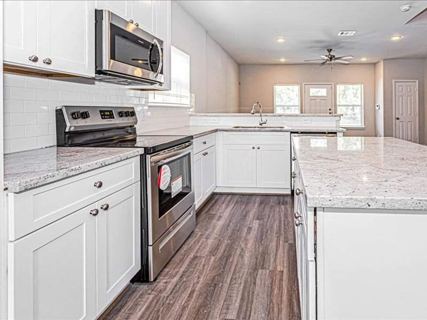 Houston Apartment: 9314 Sundown