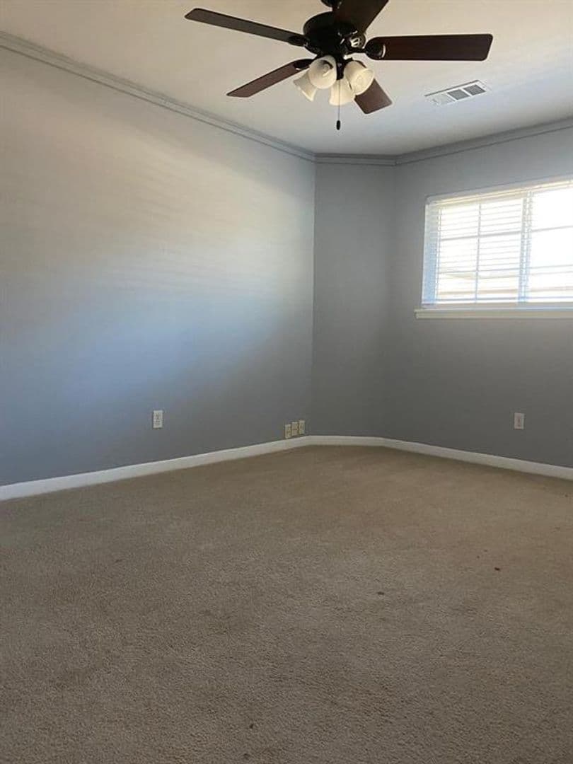 Houston Apartment: Waxwing St